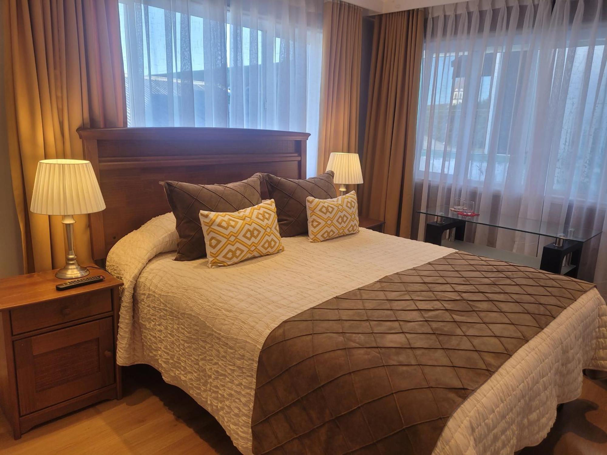 Hotel Puerta Del Lago Puerto Varas Ngoại thất bức ảnh
