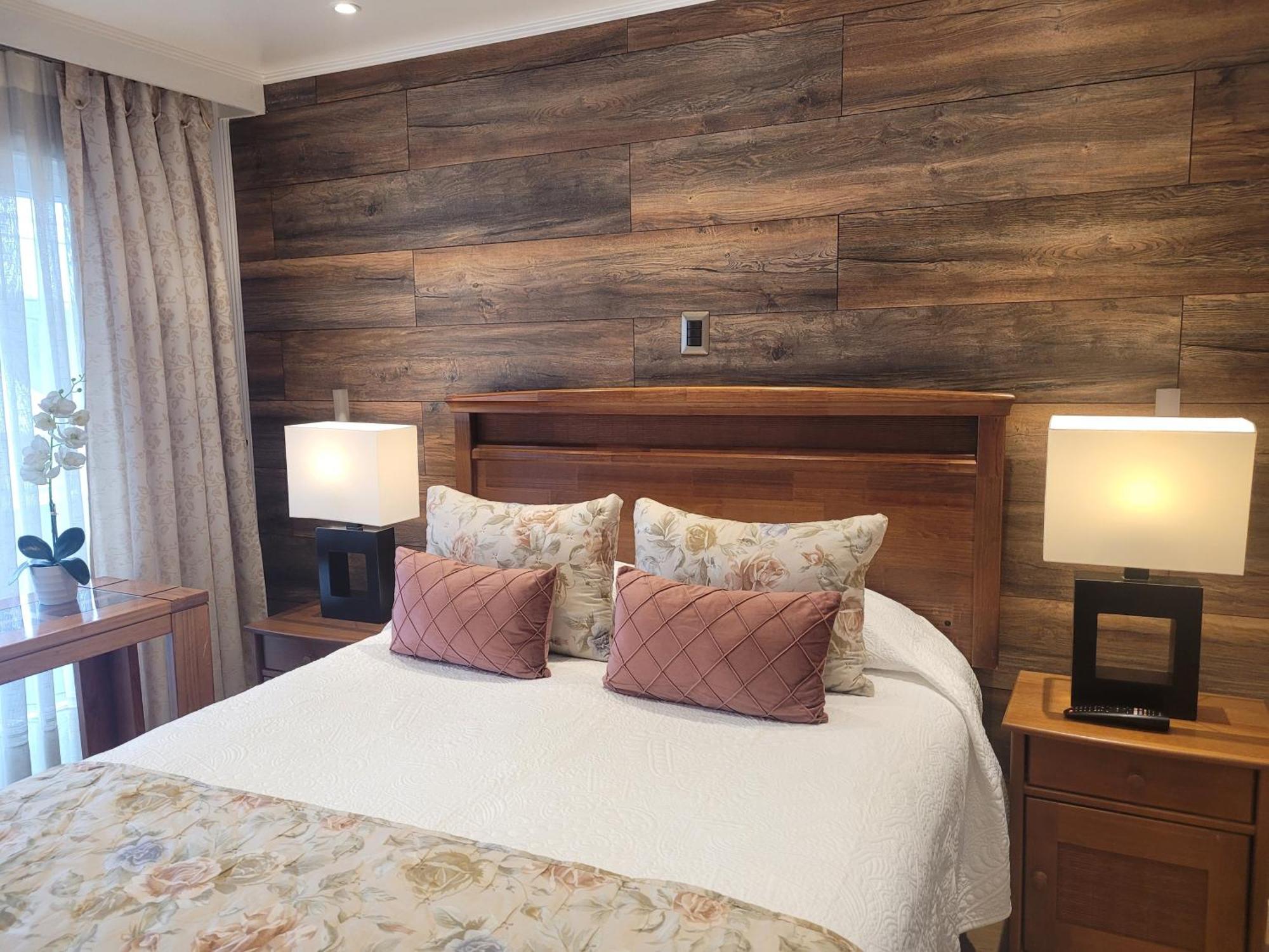 Hotel Puerta Del Lago Puerto Varas Ngoại thất bức ảnh