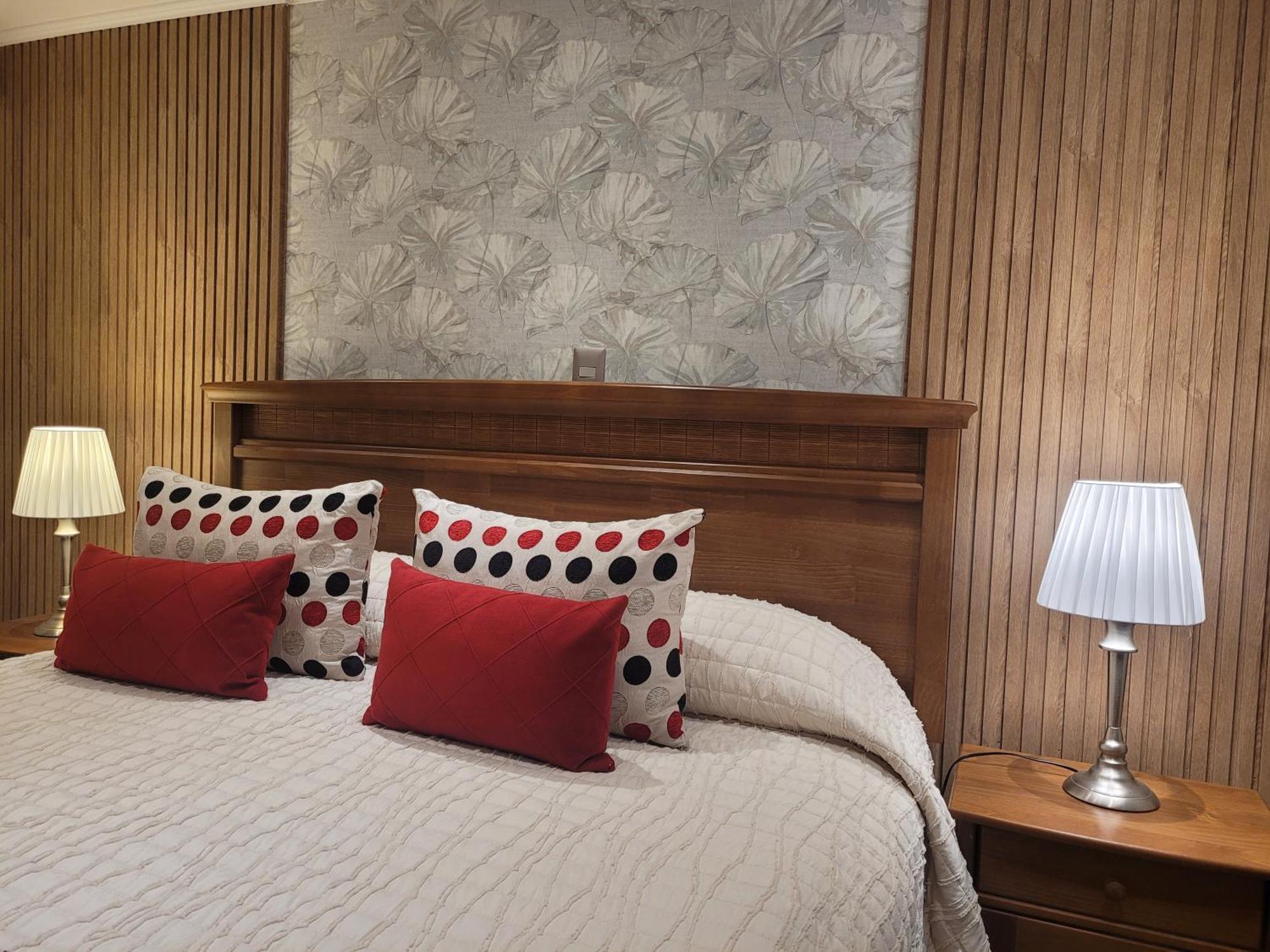Hotel Puerta Del Lago Puerto Varas Ngoại thất bức ảnh