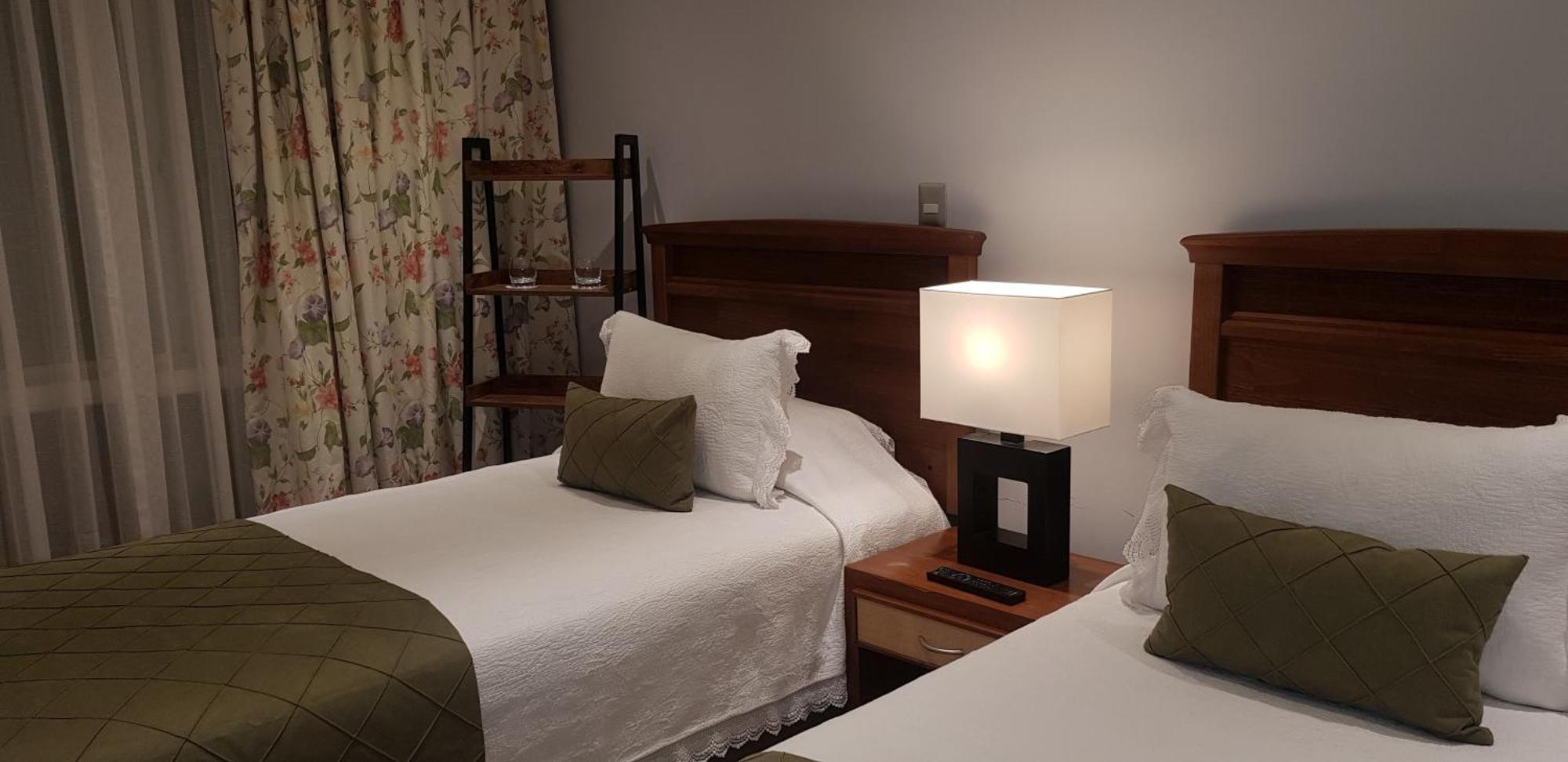 Hotel Puerta Del Lago Puerto Varas Ngoại thất bức ảnh